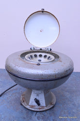 IEC CLINICAL CENTRIFUGE S/N 66497M-2 WITH ROTOR